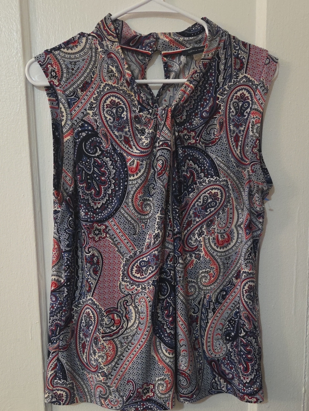 Tommy Hilfiger Sleeveless Paisley Tie-Neck Top - Navy, Red & White Large